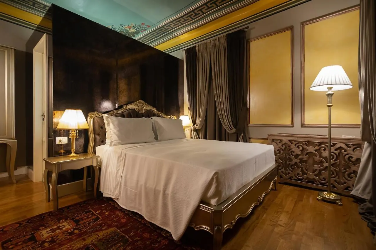 Tresor Art Boutique Hotel Korce 4*,