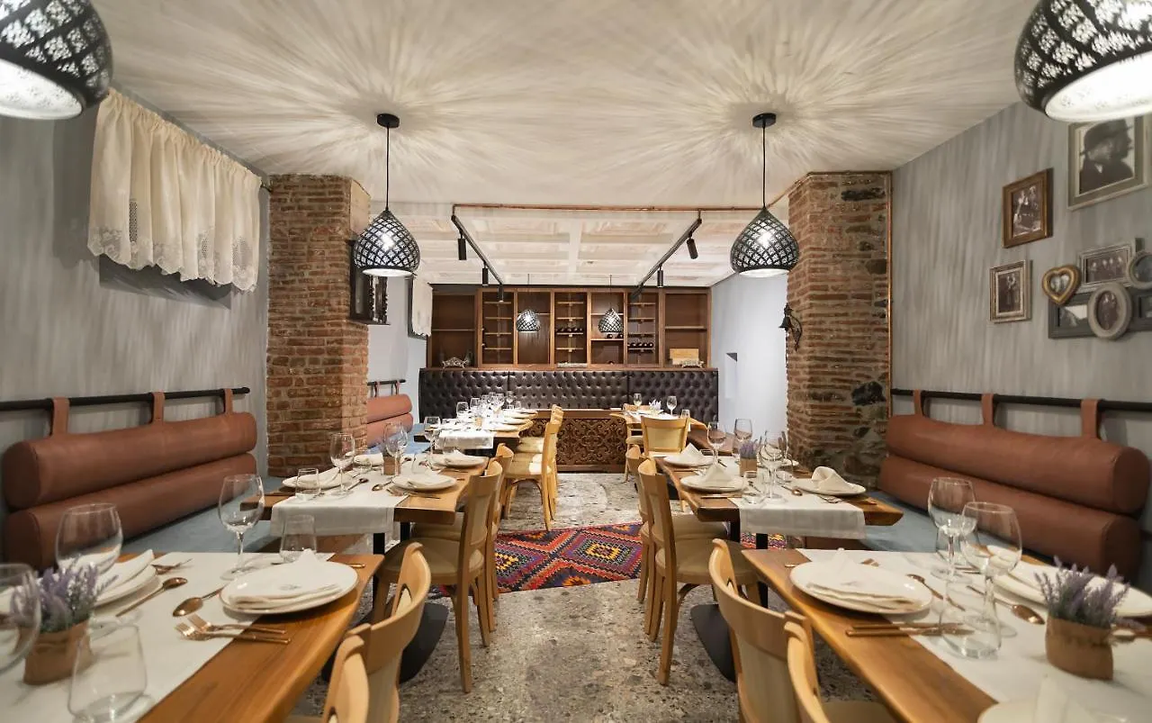 Trésor Art Boutique Hotel Korce